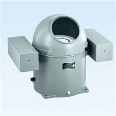 Magnetický kompas modelu tabulky T-150B